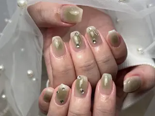 ネイル ToliyDeliy ネイルサロンのネイルデザイン