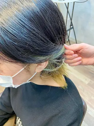 ミディアム カラー 渡辺 ゆみのヘアスタイル