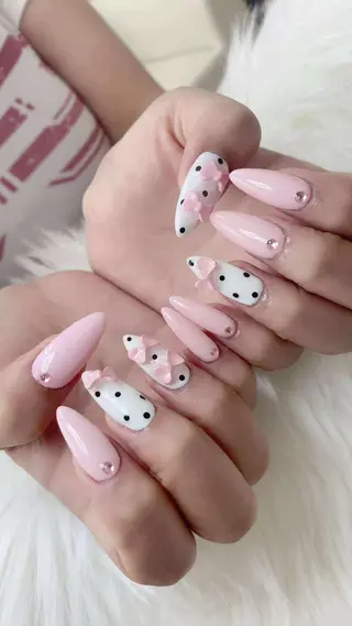 ネイル Hana Rose Nailのネイルデザイン