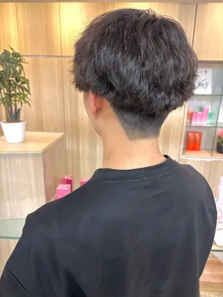 パーマ メンズ 岩崎 太陽のヘアスタイル