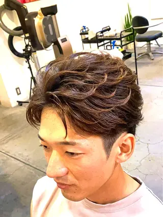 ショート パーマ メンズ 谷口 悠生のヘアスタイル
