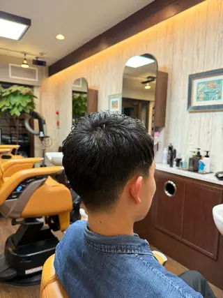 ショート パーマ メンズ 伊藤 良奈のヘアスタイル