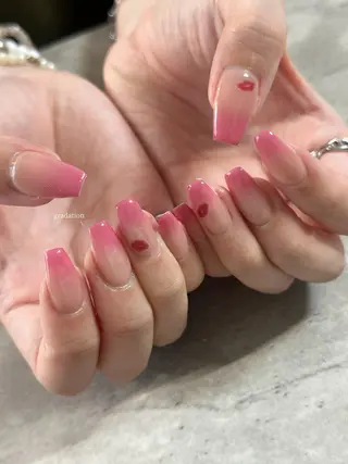 ネイル One's Nail Roomのネイルデザイン