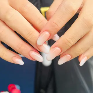 ネイル i+ söpö .nのネイルデザイン