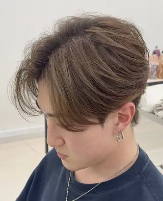 パーマ メンズ 濱口 健慎のヘアスタイル
