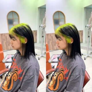 セミロング Y Uのヘアスタイル
