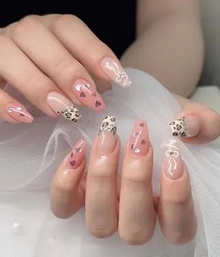 ネイル NAILS168 池袋西口駅前店のネイルデザイン