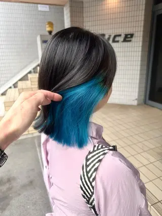 ショート カラー タカツド ユウキのヘアスタイル