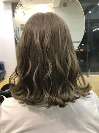 ミディアム カラー ヘアアレンジ 松井 敬太郎のヘアスタイル