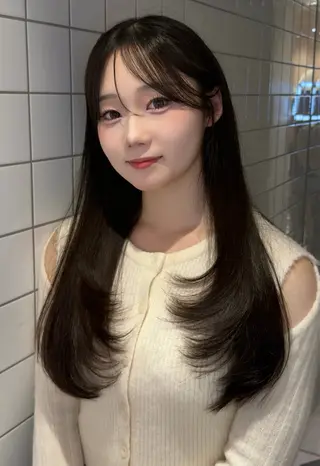 ロング カラー 韓国風レイヤー特化 美容師/リョウヤのヘアスタイル