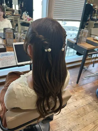 ヘアアレンジ ヘアアレンジ /カラー和田茉日琉のヘアスタイル