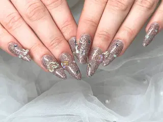 ネイル なんば7nail YUZUHAのネイルデザイン