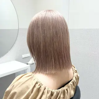 ショート カラー 🩵ブリーチカラー MIORI🩵のヘアスタイル