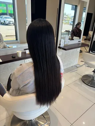 ロング earth 小松のヘアスタイル