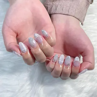 ネイル Hin Hana Nailのネイルデザイン