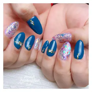 ミディアム ネイル 🐾enen style 🐾のネイルデザイン
