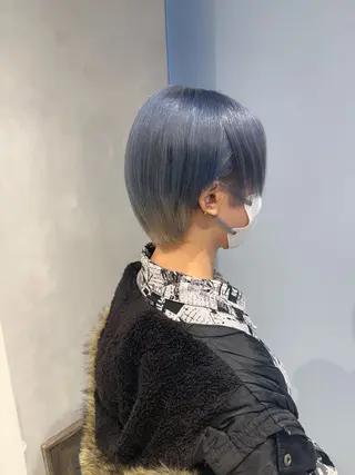 ショート カラー ハイトーン/うる艶 カラー Mioのヘアスタイル