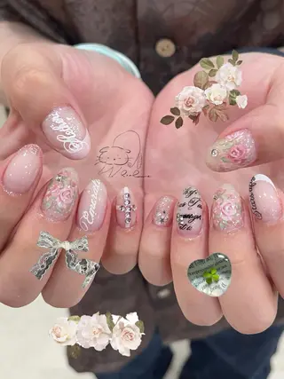 ネイル ronronne .のネイルデザイン