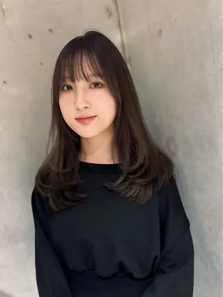 セミロング Rita/髪質改善/ ブリーチなしWカラーのヘアスタイル