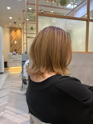 ミディアム 岡 拓実のヘアスタイル