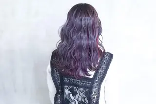ロング カラー レイヤーカット ベージュカラー/小島のヘアスタイル