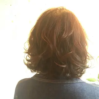 カラー ゴーズゴー マドカのヘアスタイル