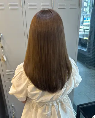 セミロング カラー レイヤーカット/ 暗髪カラー🧸ナシコのヘアスタイル