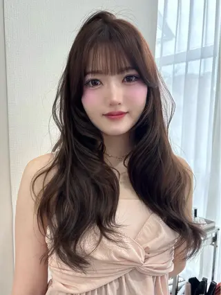 ロング 透明感カラー Nau🎀のヘアスタイル