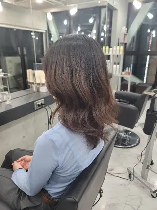 セミロング カラー ❇️安達 優心❇️ レイヤー/艶髪特化のヘアスタイル