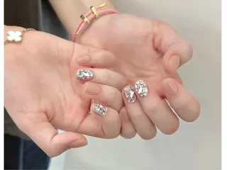 ネイル 西岡 真由美のネイルデザイン