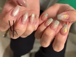 ネイル Miki .のネイルデザイン