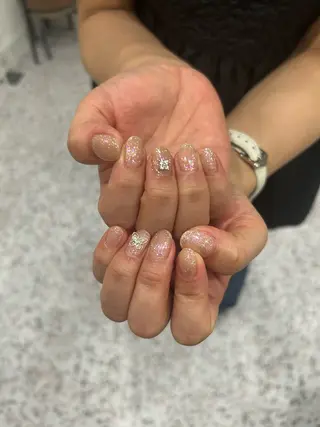 ネイル 小松 千冬のネイルデザイン