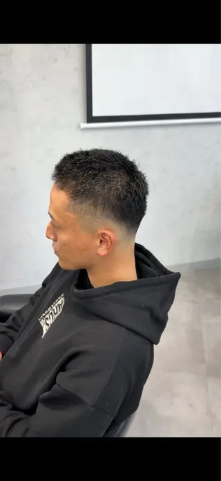 ショート 高橋 昂大のヘアスタイル