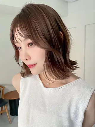 ミディアム 🎀 レイヤーカット カラー / 錦糸町のヘアスタイル