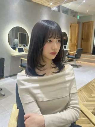 セミロング 🫧艶カラー特化🫧 セット/mona🩵のヘアスタイル