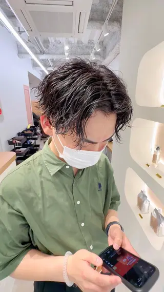 ショート パーマ メンズ 艶髪/髪質改善 塩屋公一朗のヘアスタイル
