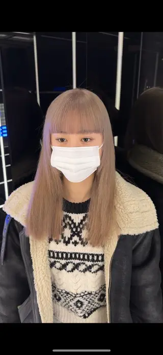 ミディアム ふかじ/複雑履歴修正 縮毛矯正ブリーチのヘアスタイル