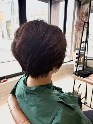 ショート スギモト リョウのヘアスタイル