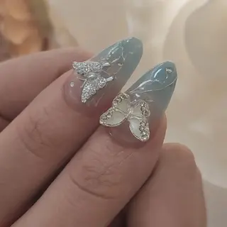 ネイル RUNWAY 　　のネイルデザイン