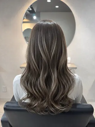 ロング カラー 武藤 美羽のヘアスタイル
