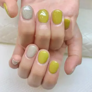 ネイル リスブラン🌱 IKUMIのネイルデザイン