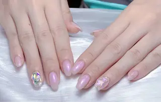 ネイル 小島 阿佑美のネイルデザイン