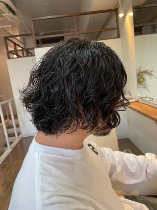 ミディアム パーマ メンズ 小山功陽 /メンズスタイルのヘアスタイル