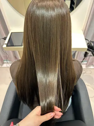カラー リリ カのヘアスタイル