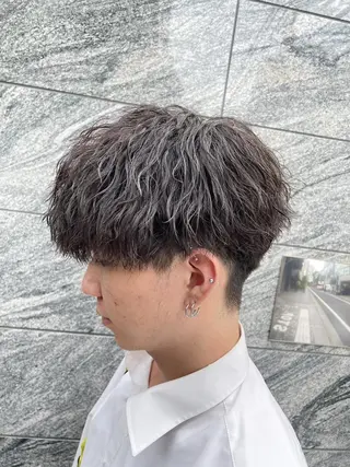 ショート 札幌No.1フェザー KAITOのヘアスタイル