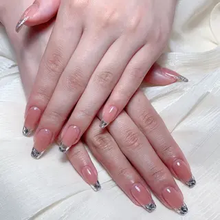 ネイル 🎀M nails✨ ビューティーのネイルデザイン
