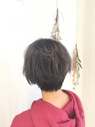 ショート カラー ハイトーン/ブリーチ 山崎 悠次のヘアスタイル