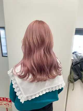 ロング 🪄🫧ハイトーン/ 乙津茜🐰L'wisのヘアスタイル