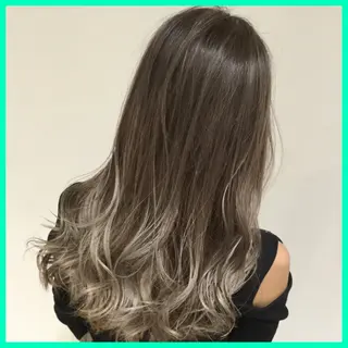 セミロング カラー 髪質改善カラー韓国風 レイヤーtudaのヘアスタイル