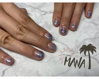 ネイル Mana ·͜· ❤︎のネイルデザイン